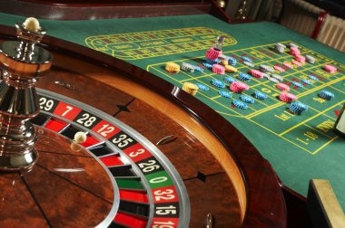 moveon88 Featured Games categories showing live tables, slots, and sportsbook sections